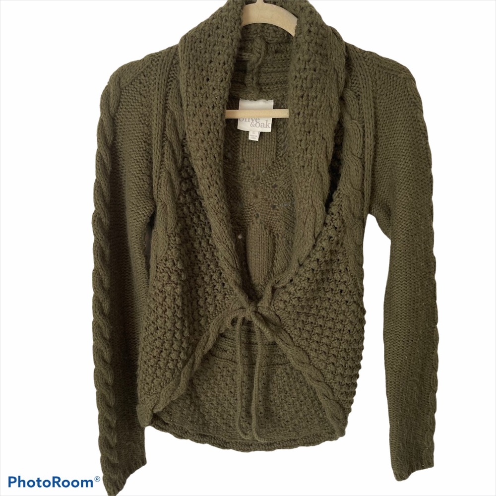 Olive & Oak Sweater Tie Front Cable knit  Small